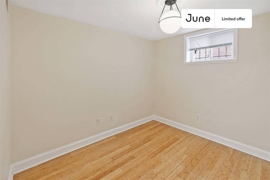 2 BR in Washington DC