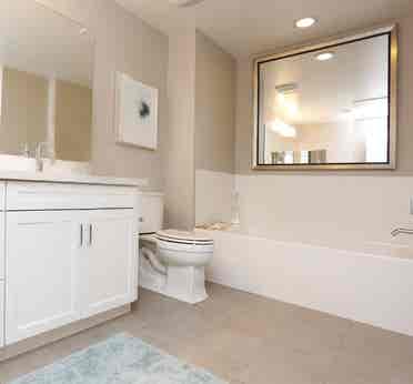 1 Bdrm w/ Bath Condo by the beach!