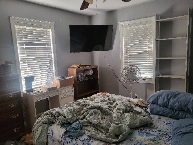 Furnished room in Winghaven