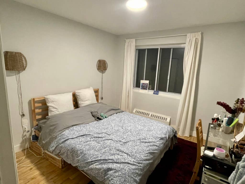 Apartment Available Nov 1st