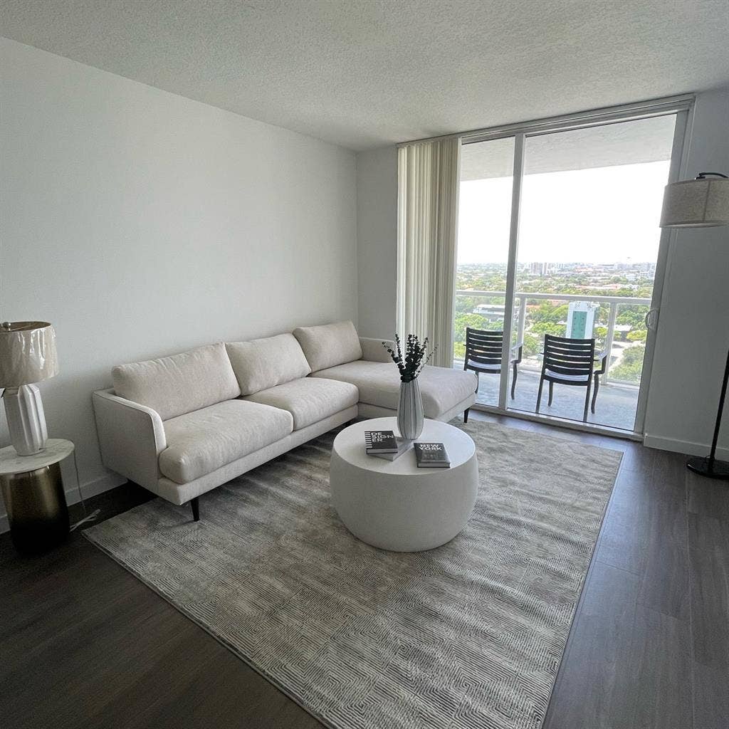 Beautiful master room in Brickell