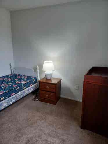 Private Furnished Room Non-Smoker