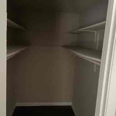 Large 1 bed private bath for rent