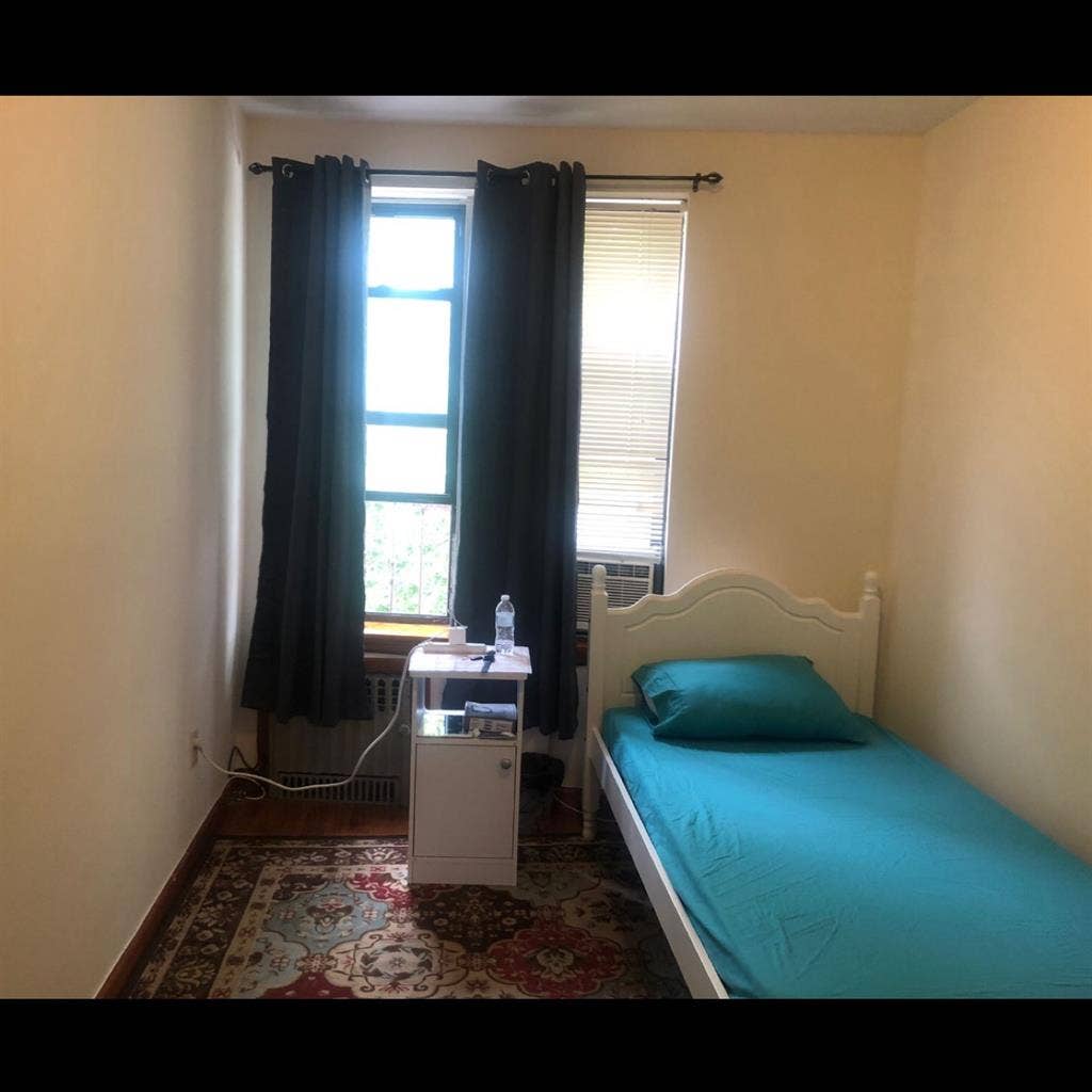 Single bedroom for 1 person