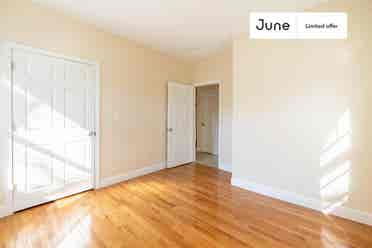 4 BR in Boston