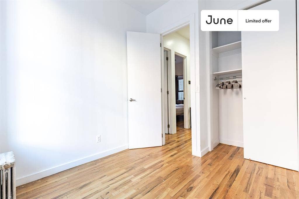 4 BR in New York City