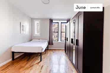 4 BR in New York City