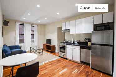 2 BR in New York City