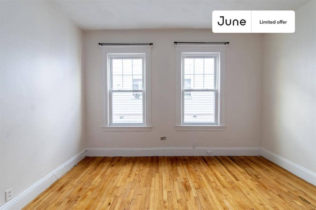 4 BR in Boston