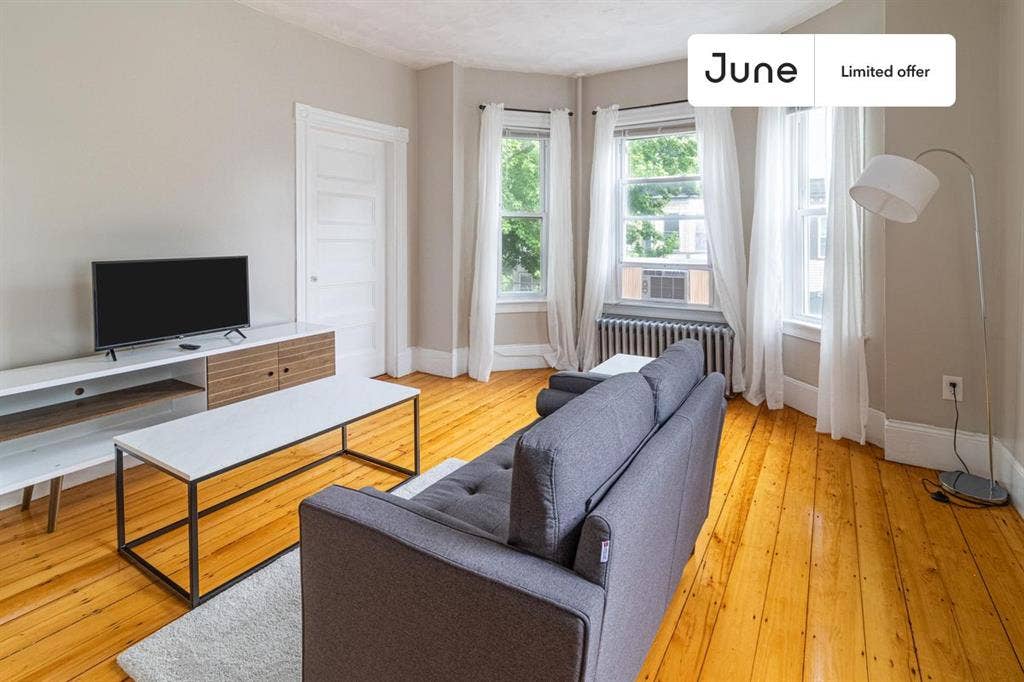 4 BR in Boston