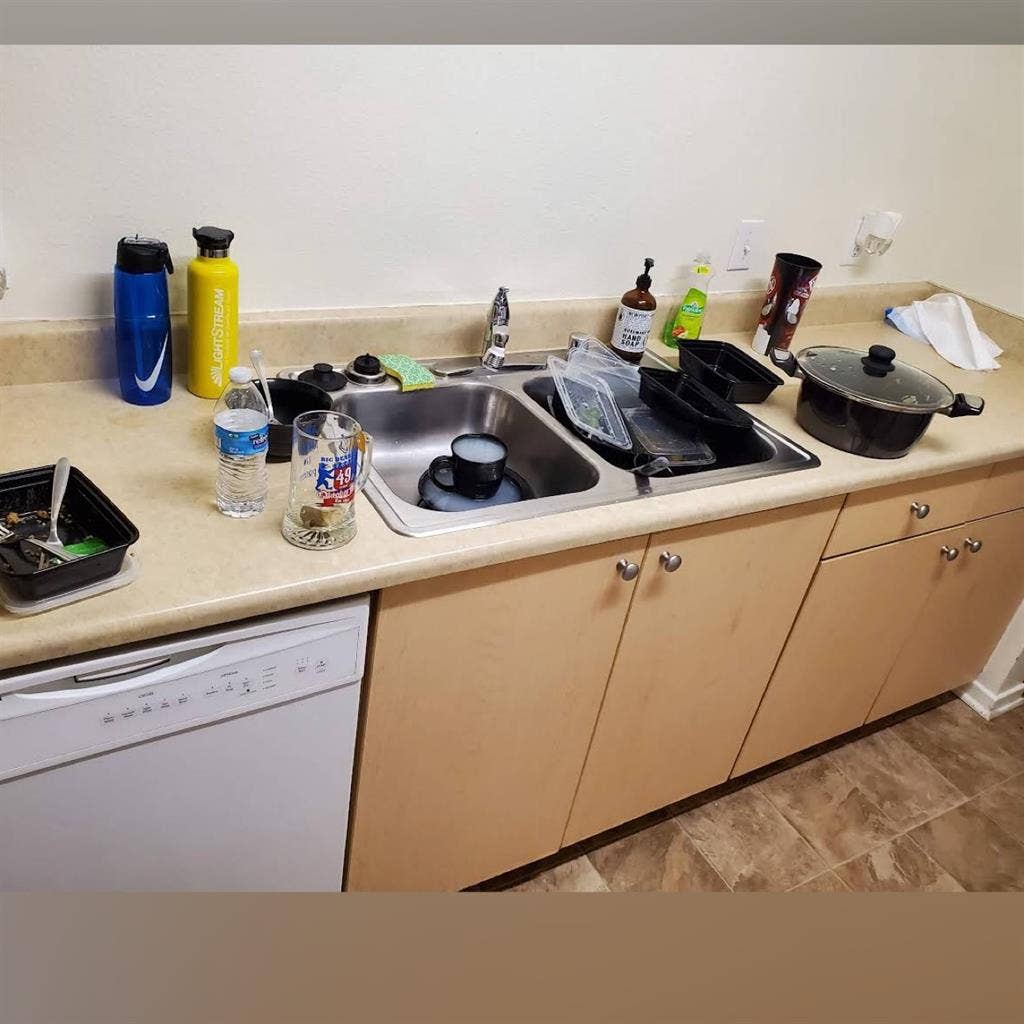 2 ROOMS FOR RENT | MOVE-IN SPECIAL