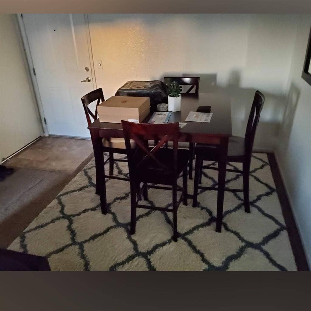 2 ROOMS FOR RENT | MOVE-IN SPECIAL