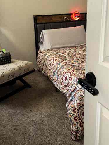 Affordable Room - Weekly Opt. Avail