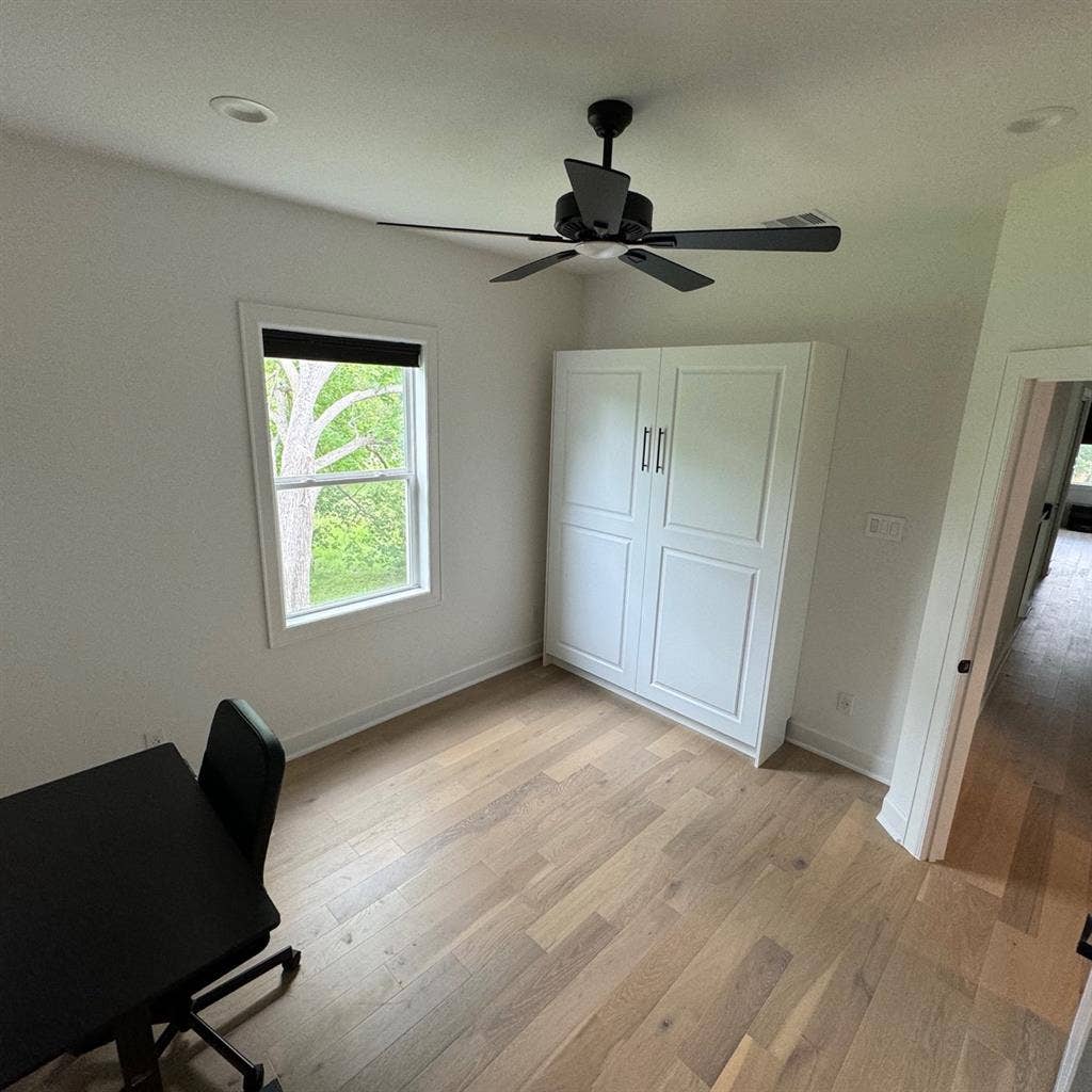 Private 1BR/BA in New Quiet House