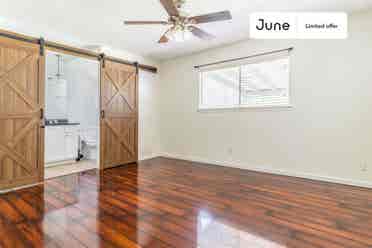 4 BR in Austin