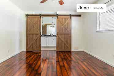 4 BR in Austin