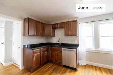 5 BR in Boston