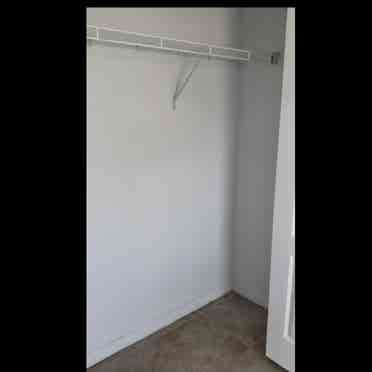 Room available for monthly rent