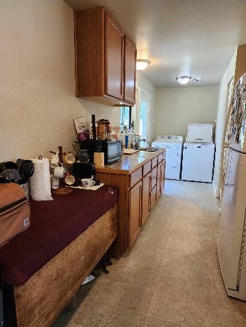 Month-to-Month Room Open Dec 1st!