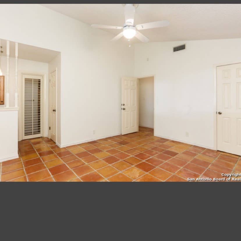 Master bedroom & bathroom