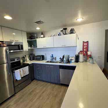 ThePacific Apt Sublease Spring