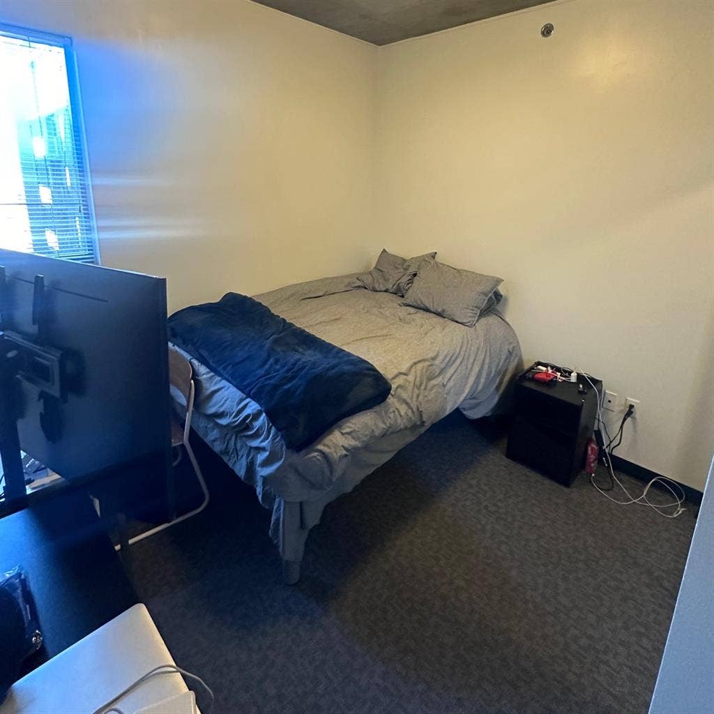 ThePacific Apt Sublease Spring