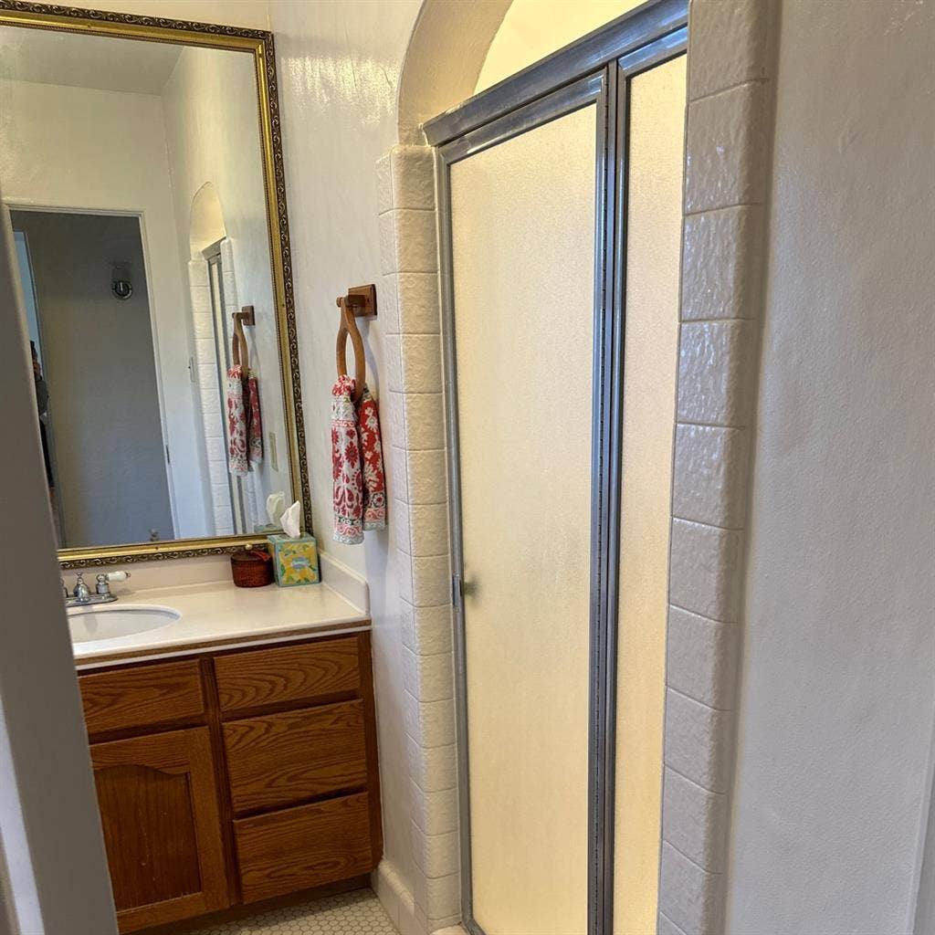 Room Available in Cute Midtown Home