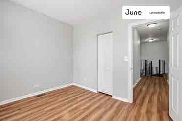 4 BR in Chicago