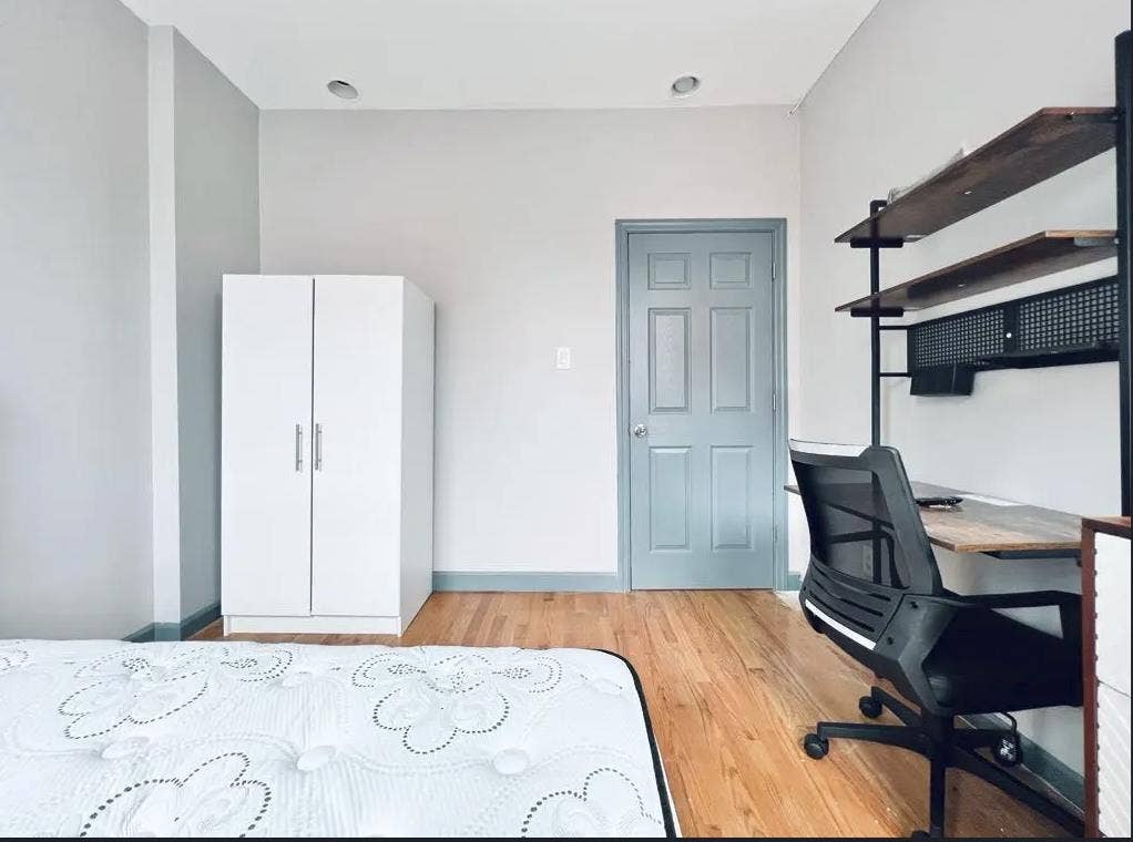 Furnished Room in Bedstuy