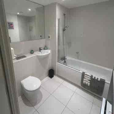 1 large double in 2 bed flat