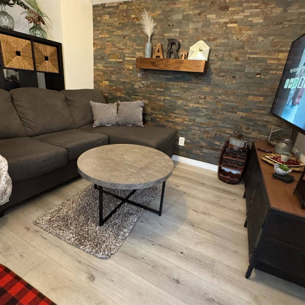 Furnished Studio in Glendale that's