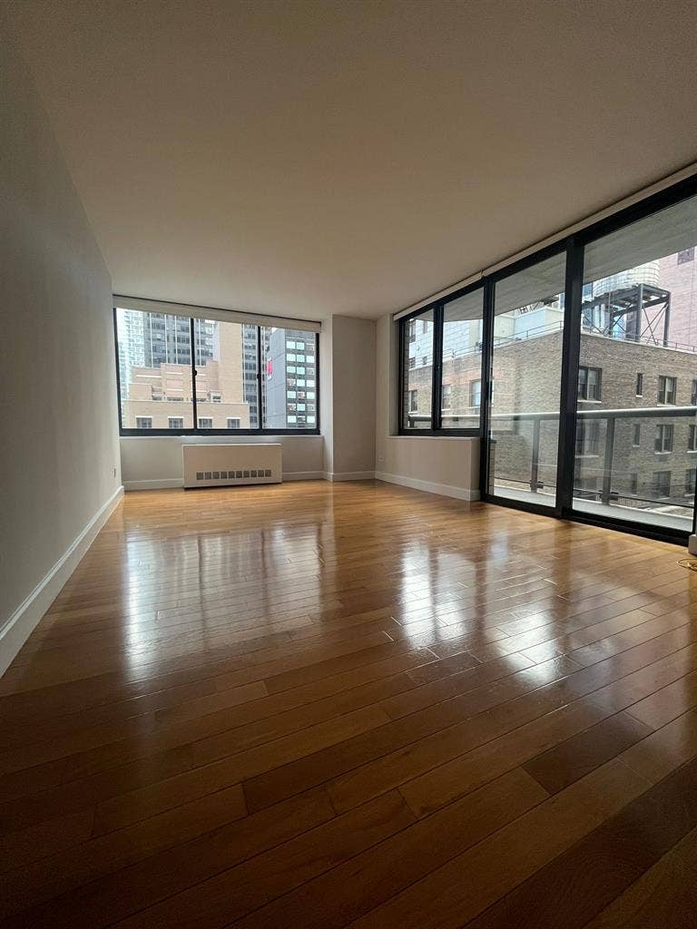 🌺Spacious Room in Midtown West🌺