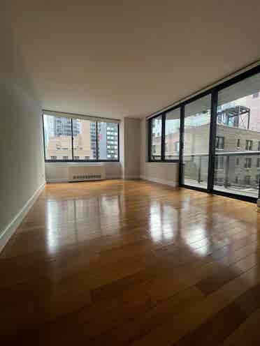 🌺Spacious Room in Midtown West🌺