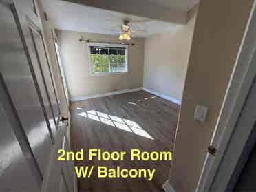 ROOM IN BONSALL MANSION SAFE &QUIET