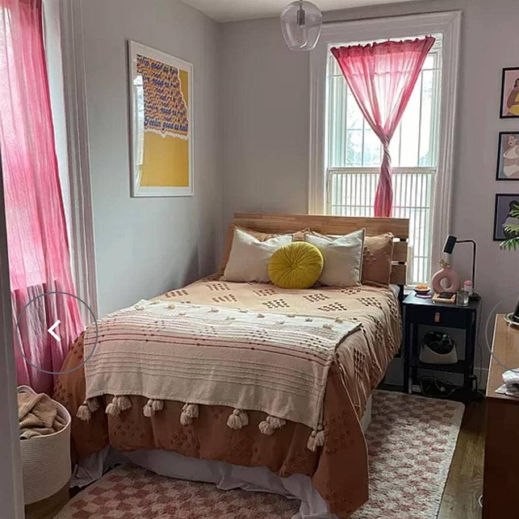 Looking for immediate  roommate