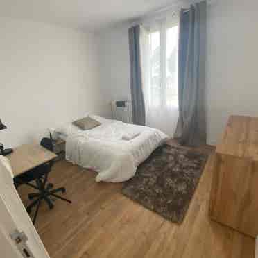 Chambre colocation dans maison