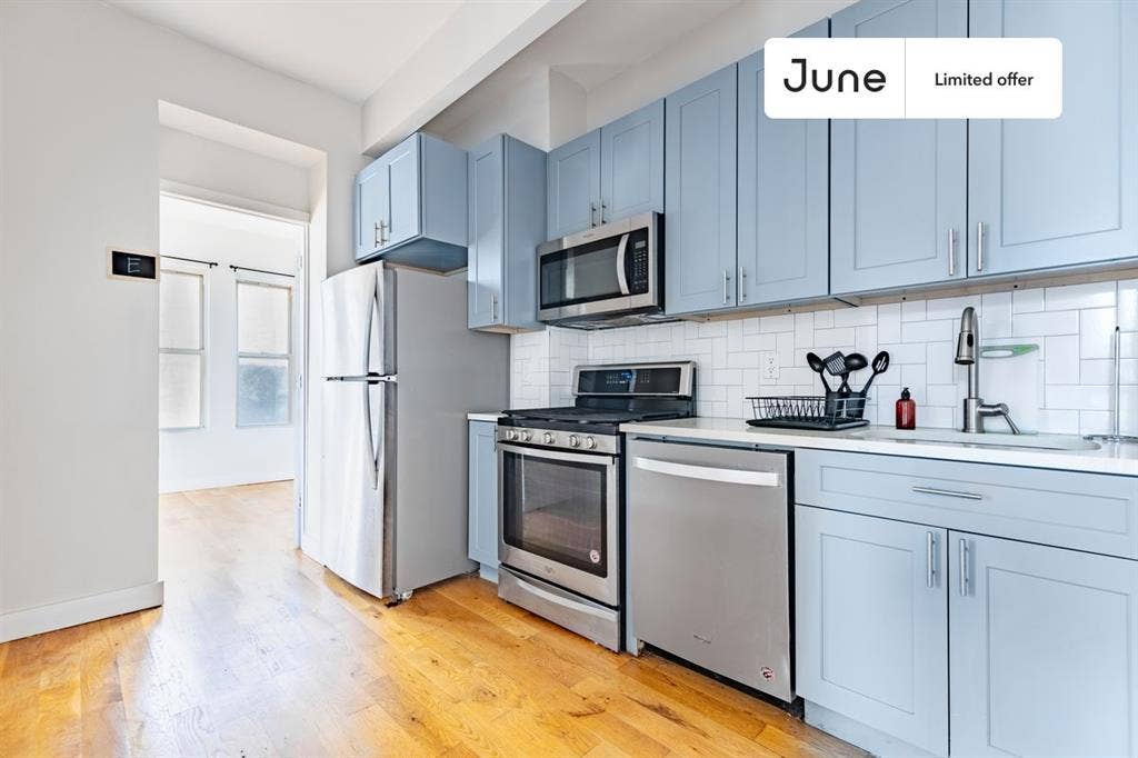 5 BR in New York City