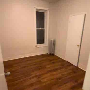 Bedstuy Room Available