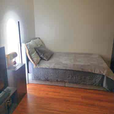 Large Fully Furnished Studio