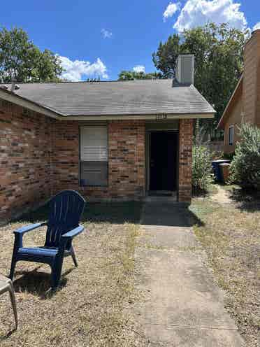 BA Duplex in South Lamar