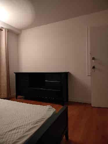 PRIVATE FURNISHED ROOM TO RENT