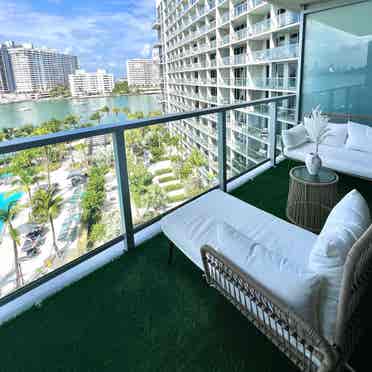 Amazing views apt in Miami Beach