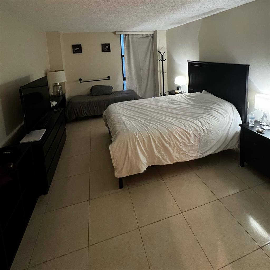 Apartment for rent in aventura