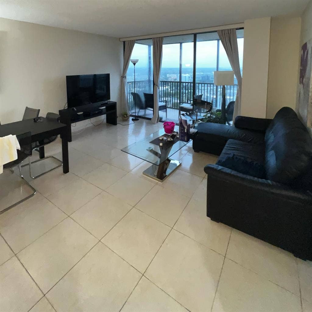 Apartment for rent in aventura