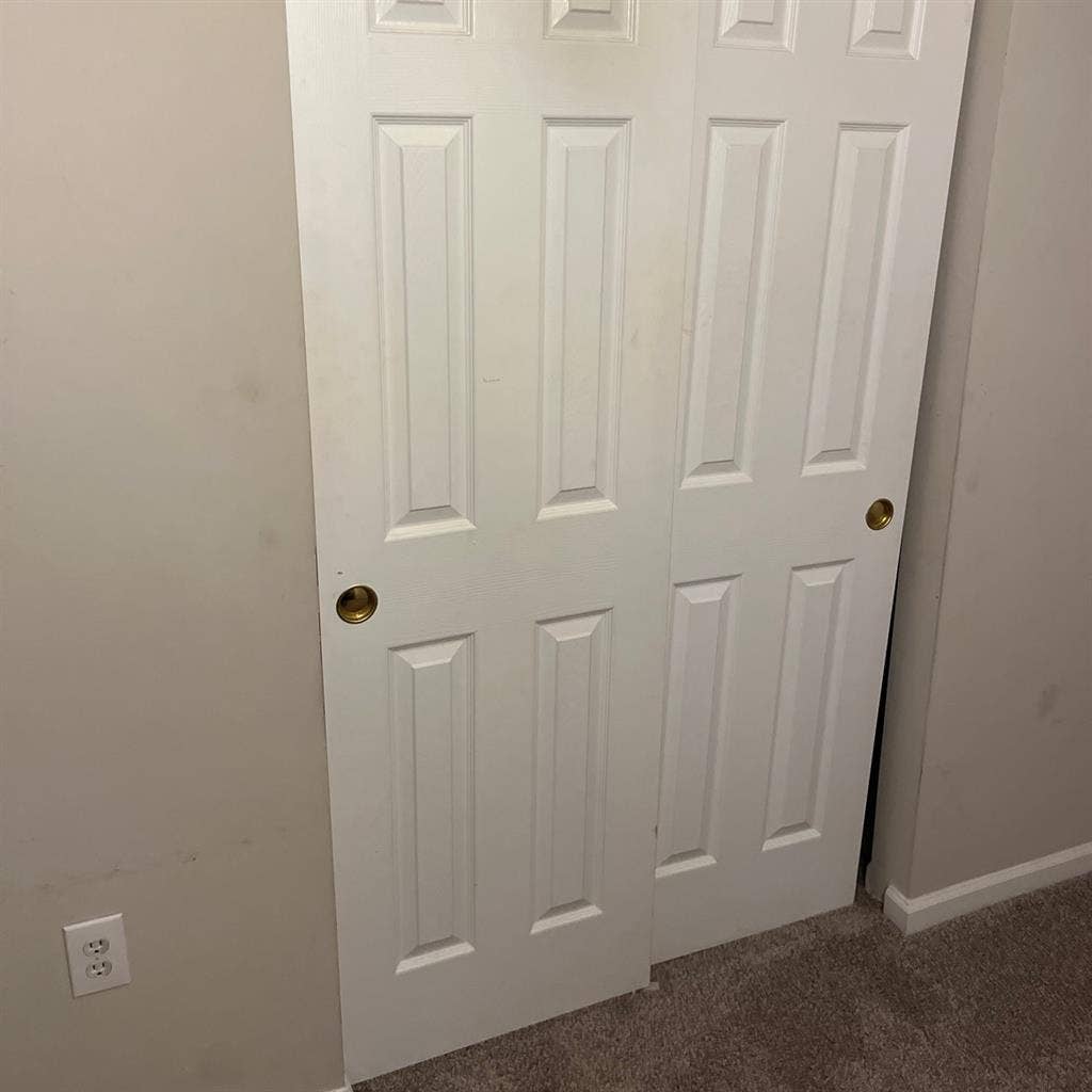 Room For Rent in Spring Hill