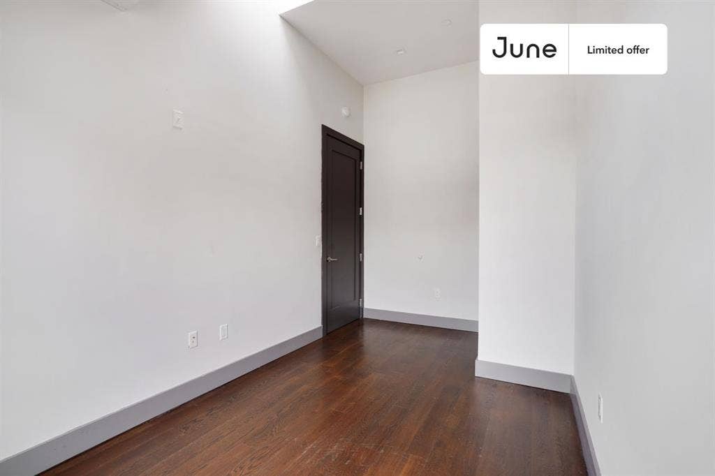 4 BR in New York City