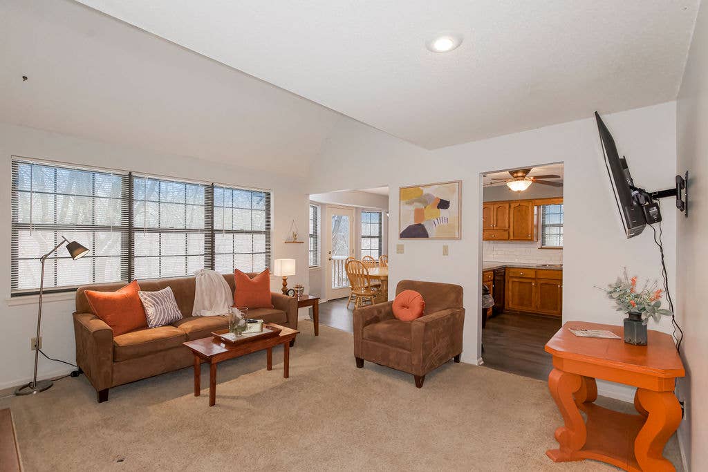 1 BR in Kansas City