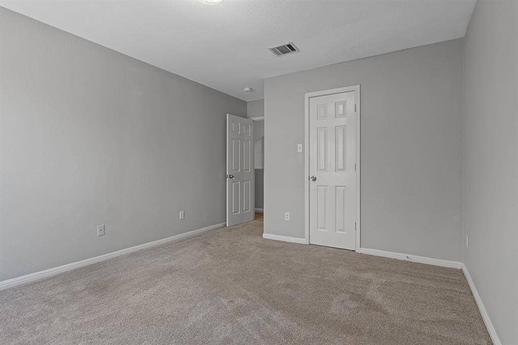 1 BR in Austin