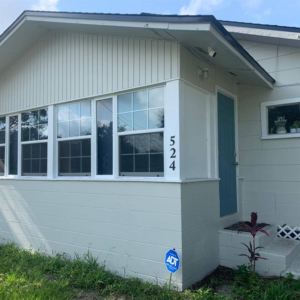 Studio near downtown Lakeland