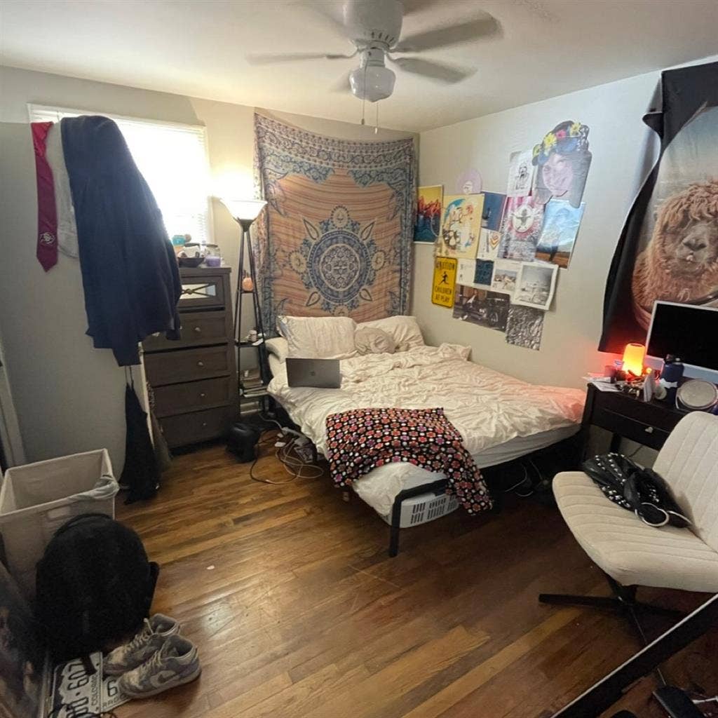 cute room in east nashville